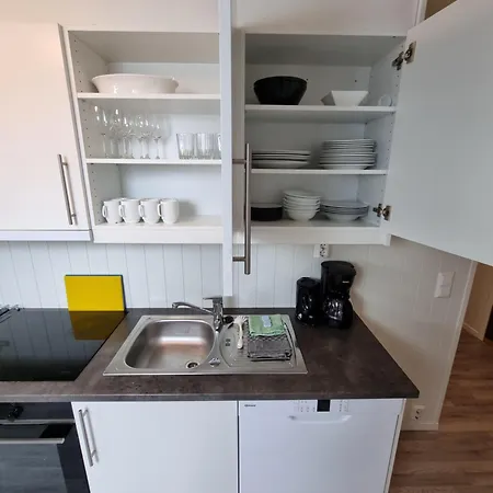 Golf, Cosy 2 Bed With Water Views Апартаменты Врадал